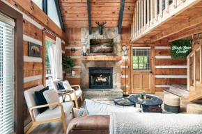 NEW! Black Bear Chalet Getaway with Games, Hot Tub, RnR, Fun